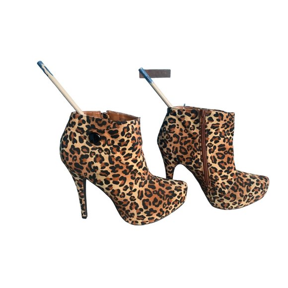Charlotte Russe Womens Ladies Leopard Print Ankle Boots Stiletto High Heels 8 - Picture 4 of 11
